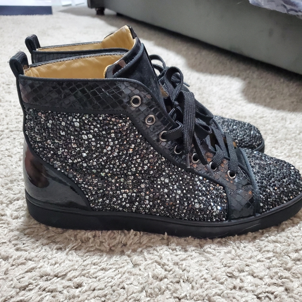 Black Christian Louboutin size 42
